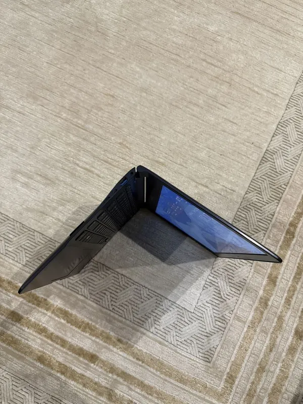 Продается свой ультрабук Samsung ATIV Book 9 Lite — фото 2