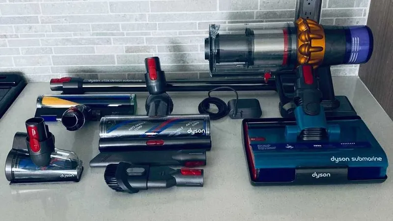 Пылесос Dyson V15s Detect Submarine 3 Пылесос Dyson V15s Detect Submarine 3