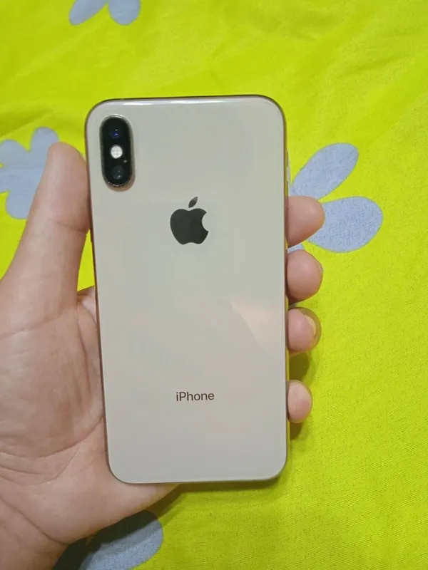 iPhone XS