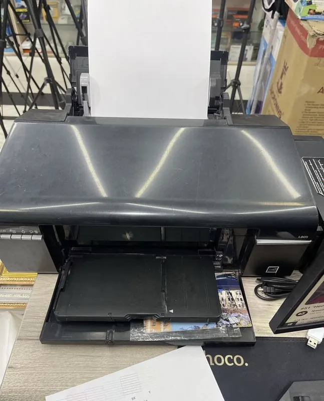 Принтер Epson L 805, состояние хорошее, работает отлично 2