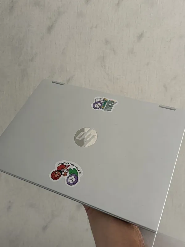 HP noutbook 2 oy ishlatilgan 4 HP noutbook 2 oy ishlatilgan 4