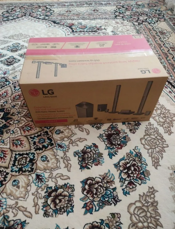 Домашний кинотеатр LG LHD647 2