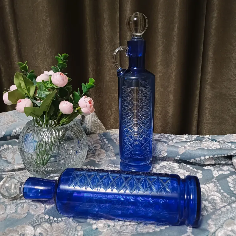 Винтажные штофы, старый  Неман