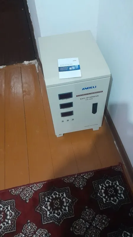 Stablizatr sotiladi ANDELI SVC-15000 VA