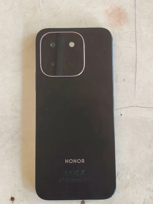 Honor x6c 1