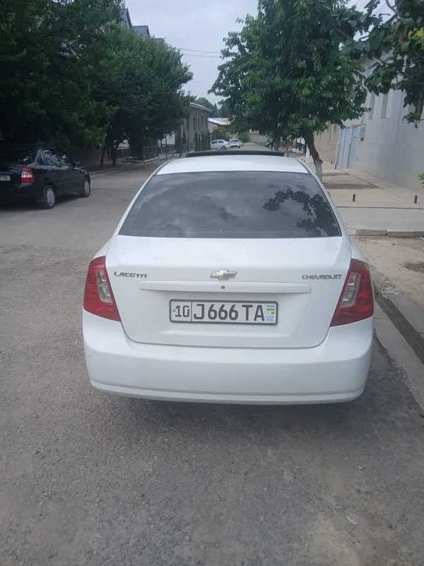 Сотилади лассетти 1.8 — фото 3
