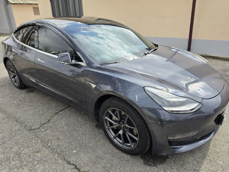 Tesla Model 3 Standard Plus — фото 6