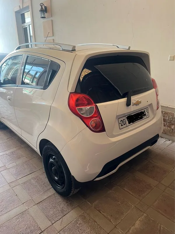 Variantga Spark katta motor 3-poz gaz bor