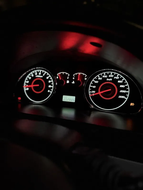 Lacetti eski tablosini yengi qilib beramz 4 Lacetti eski tablosini yengi qilib beramz 4