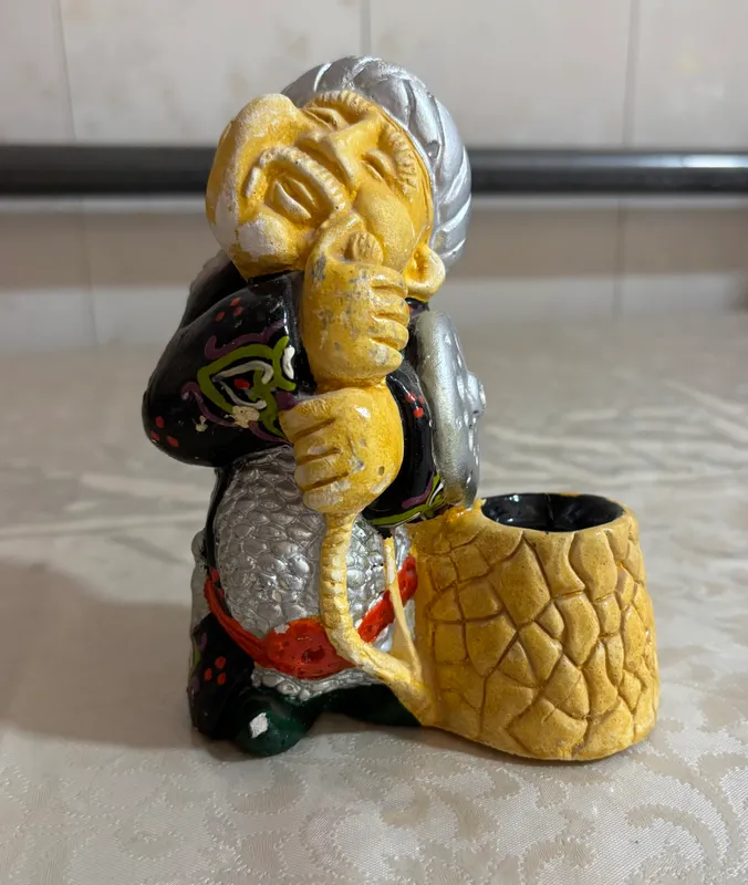 «Национальная статуэтка-подсвечник» 1