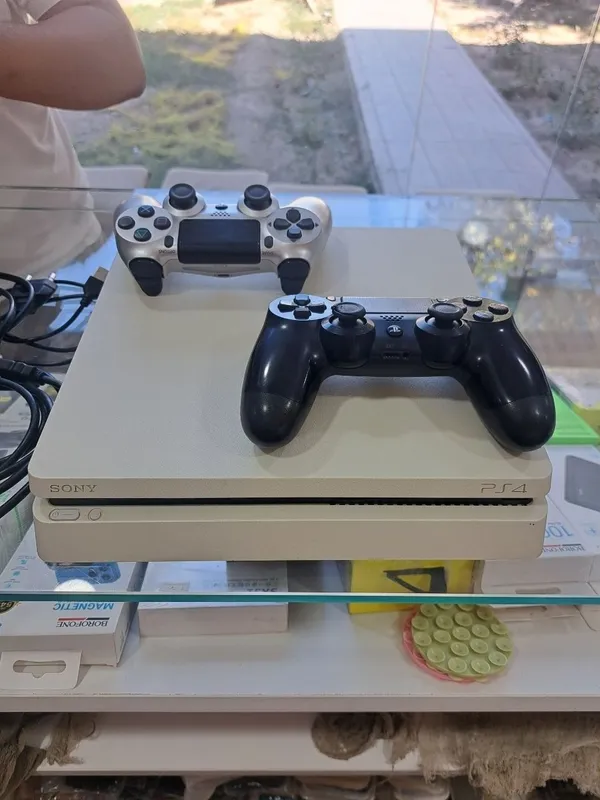Playstation 4 xoalti ideyal Playstation 4 xoalti ideyal