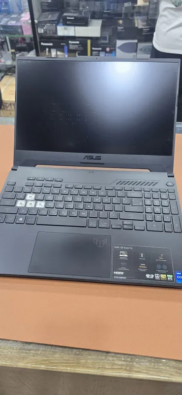 ASUS TUF Dash F15 (FX517ZE / FX517Z) 2 ASUS TUF Dash F15 (FX517ZE / FX517Z) 2