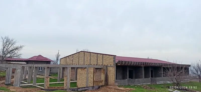 Oqtosh (октош) да ер сотилади курилиши билан ер нархида.Нархи: 550.000 — фото 5