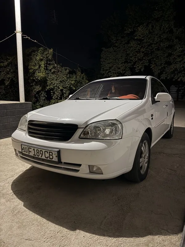 Lacetti 1.8 2009 1