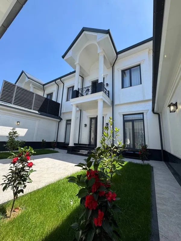 Срочно! Дом 350м² 3 сотки Циолковский элитный район — фото 1