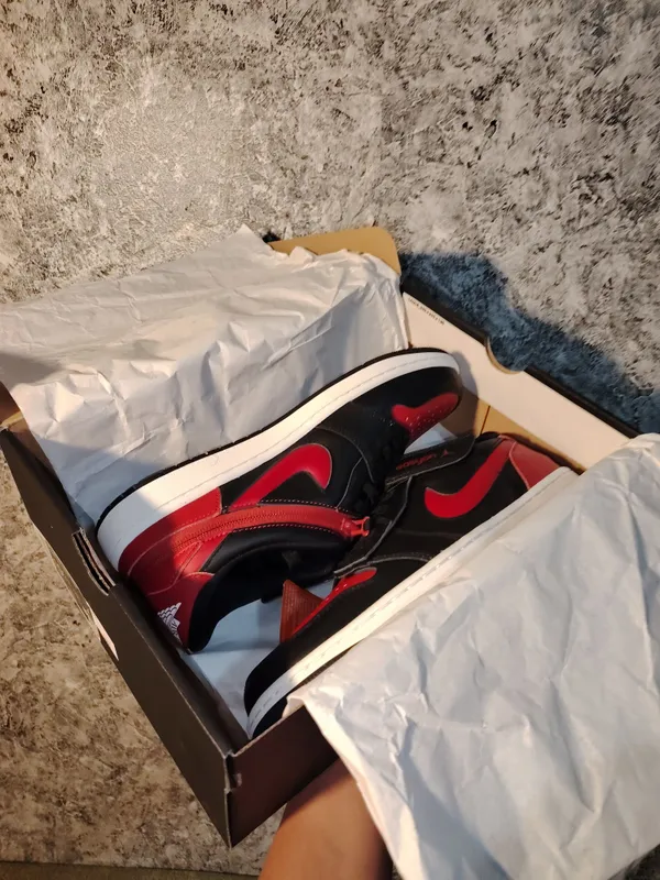 Bangkokdan keltirilgan original Nike Air Jordan 1 Low FlyEase sotiladi 3 Bangkokdan keltirilgan original Nike Air Jordan 1 Low FlyEase sotiladi 3