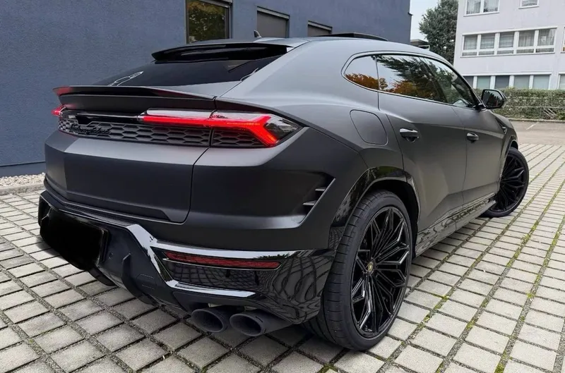 Lamborghini Urus SE 2026 — фото 4
