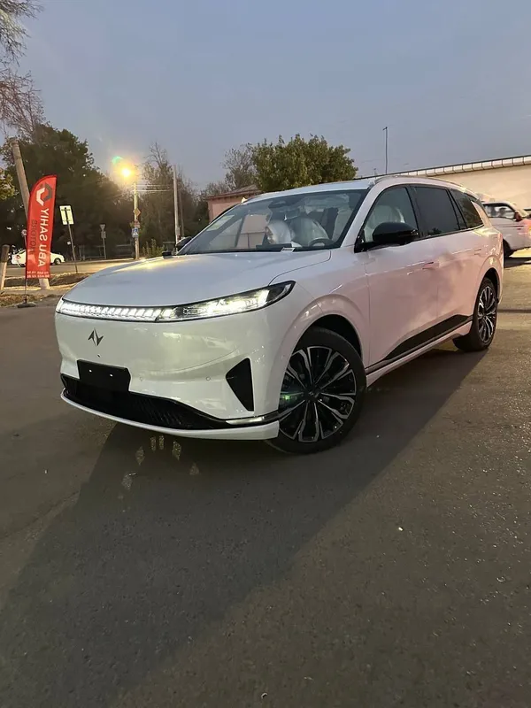 **Dongfeng EP 008 ultra Restyling 2026 Кора — фото 3