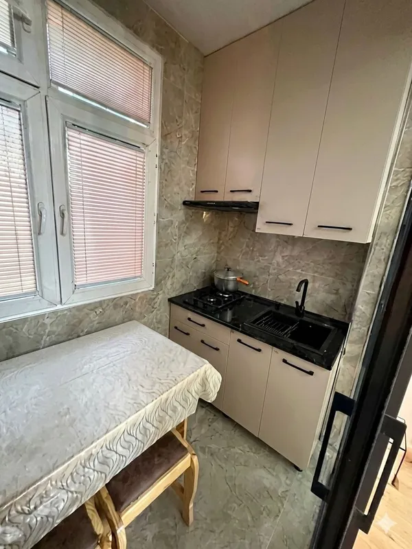 3 xonali kvartirada 2 xonali, 56 m², 3/5-qavat (ikkilamchi) 6