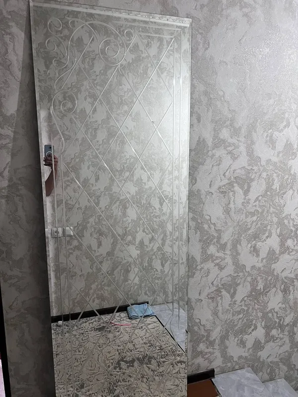 Zerkalo rassiyskiy gravirovka fatset qilingan tayyor dekorativ oynalar 1 Zerkalo rassiyskiy gravirovka fatset qilingan tayyor dekorativ oynalar 1