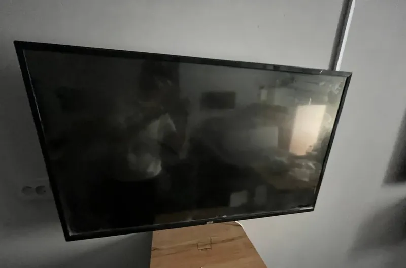 Artel 43 diumli televizor 2