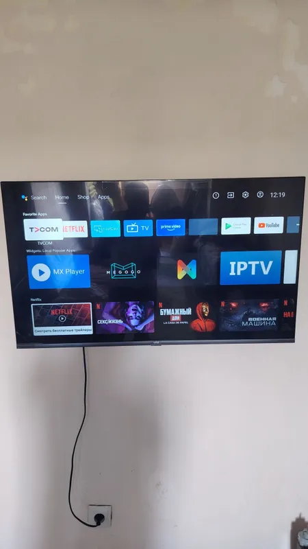 Продам телевизор Artel 43 smart full HD как новый 4