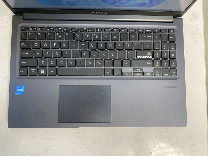 Asus vivobook core i3-12avlod 8/256ssd holati ideal — фото 1