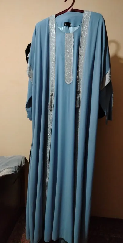 ABAYA vecherniy kôylak 1 Marta kiyilgan toza