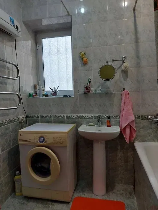 Аренда 2-комнатной квартиры, 80 м², 2/3 этаж (вторичка) — фото 7 Аренда 2-комнатной квартиры, 80 м², 2/3 этаж (вторичка) — фото 7