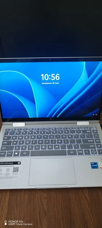 HP kompyuter kafolati bilan ideal holatda yangi 5