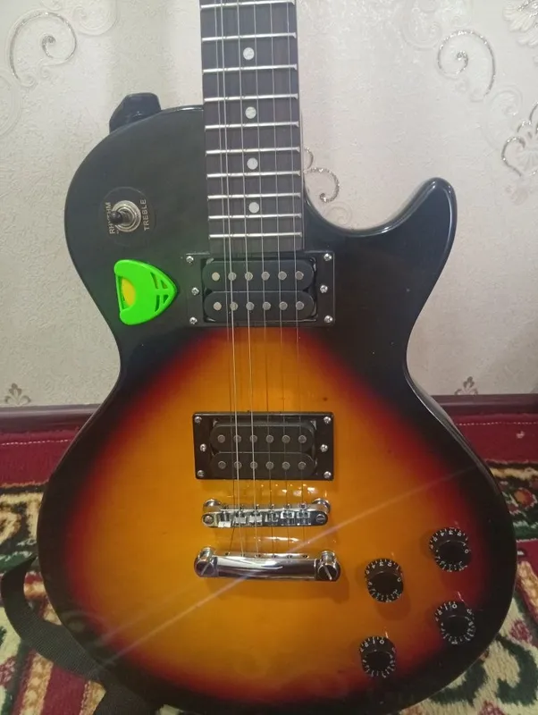 Gitara rocket va pedal — фото 3