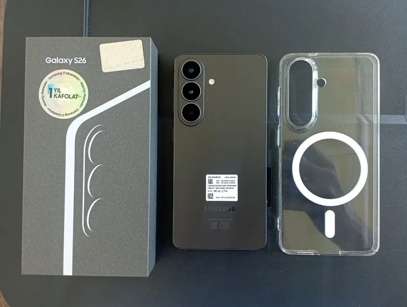 Samsung S26 12/256gb 1 oy ishlatilgan