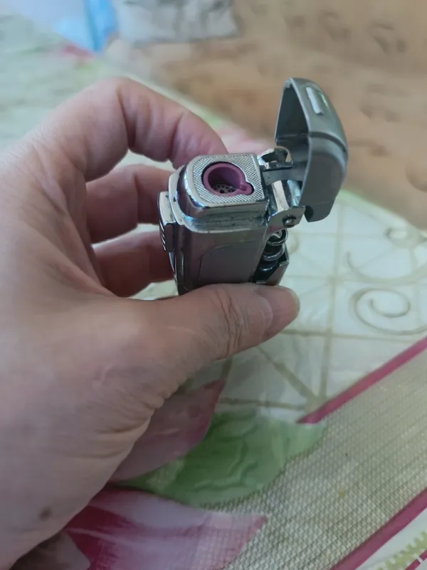 Зажигалка газовая — фото 4