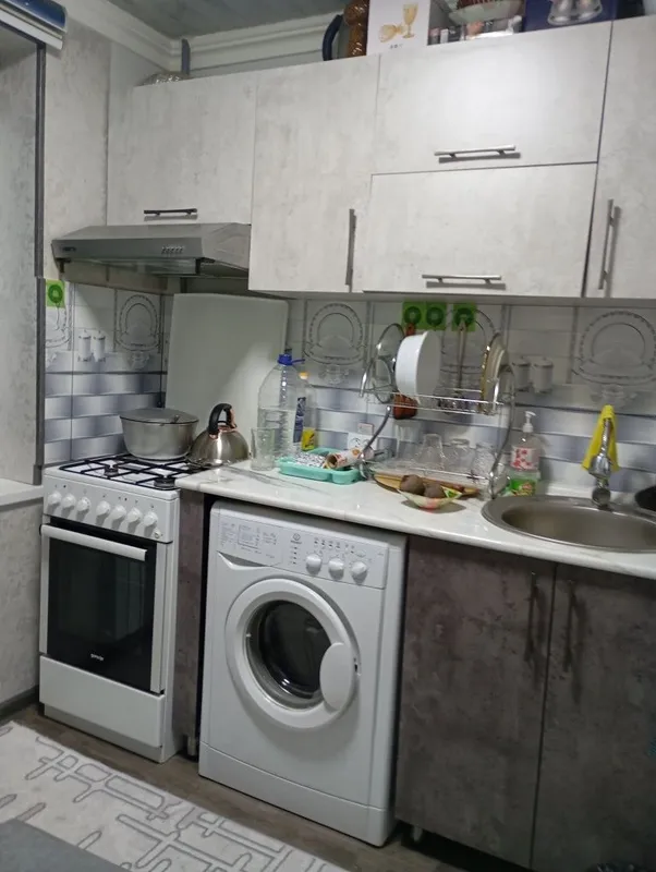 Продается 1 ком.квартира с евро ремонтом. 8