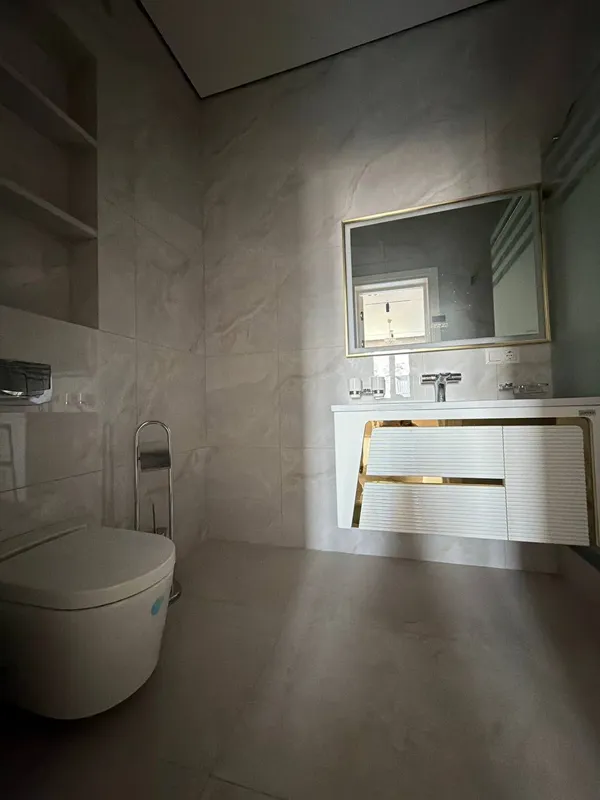 4-комнатная квартира, 130 м2, Мирабад 4