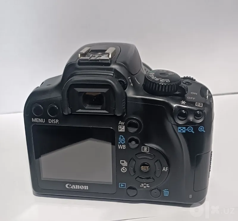 Продаётся фотоаппарат Canon EOS 4000D 2 Продаётся фотоаппарат Canon EOS 4000D 2