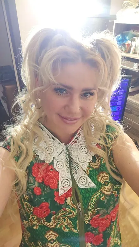 Professional massaj va depilyatsiya Professional massaj va depilyatsiya