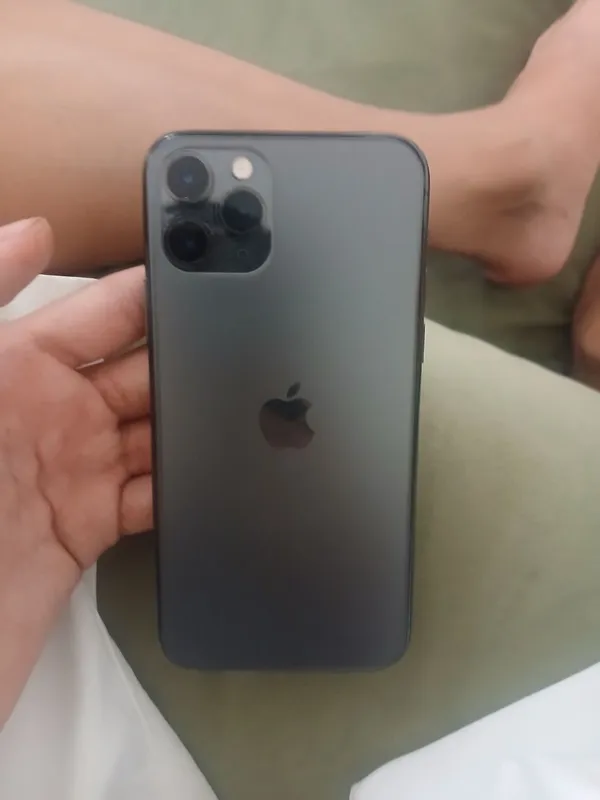 iPhone 11 pro 1