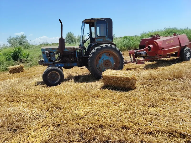 T28 traktor sotiladi xolati yaxshi xechqayerida kamisi yoq 1