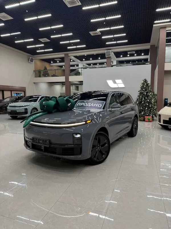 Новый цвет Blue Gray L7 Ultra Restyling 3 года гарантия от Li Auto Uz Новый цвет Blue Gray L7 Ultra Restyling 3 года гарантия от Li Auto Uz