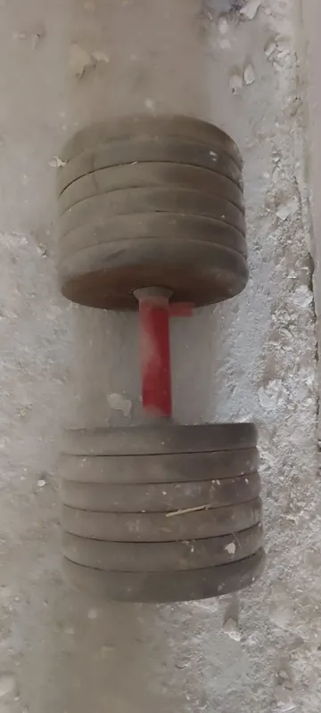 Gantel sotiladi 50 kg