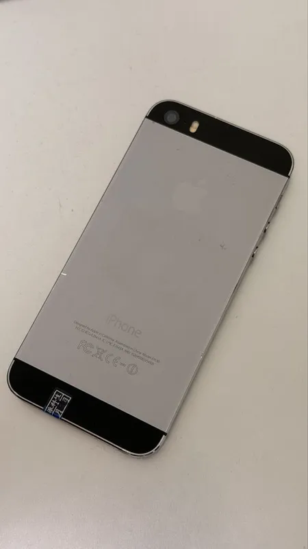 Iphone 5s black Без симкарта WI-FI