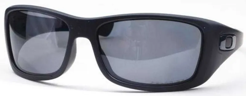 Oakley солнцезащитные очки. Оригинал.