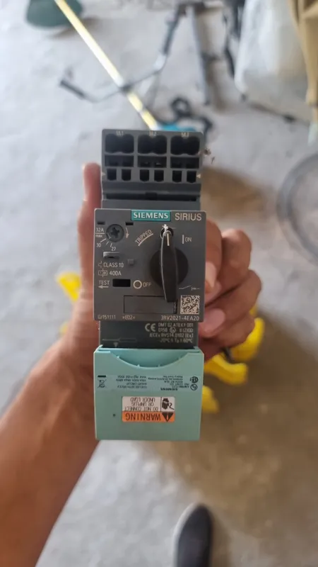 Siemens SIRIUS 3RV2021-4EA20. 2 Siemens SIRIUS 3RV2021-4EA20. 2