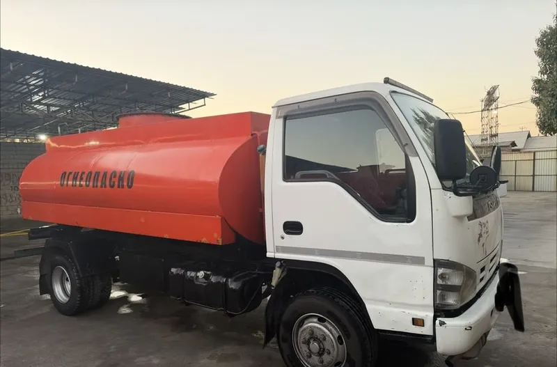 Benzavoz isuzu sotladi 1 Benzavoz isuzu sotladi 1