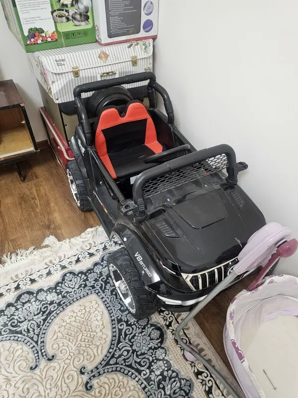 Продаётся детская машинка, состояние хорошее 3 Продаётся детская машинка, состояние хорошее 3