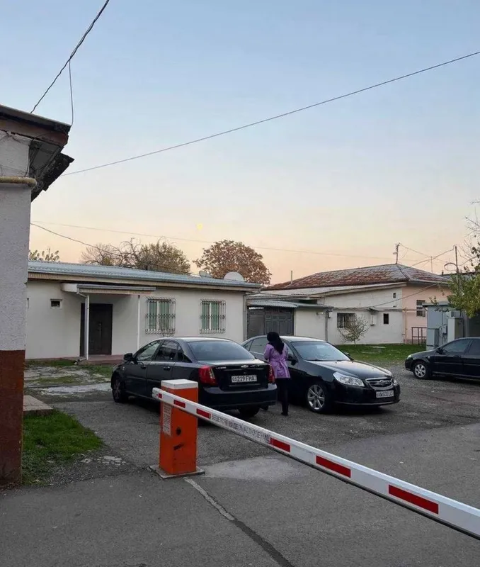 Аренда под офис 3 комнат 120кв м, недалеко Мирабад Авеню, улица Нукус — фото 7