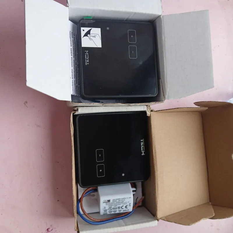 TECH ST-R-9s pulus 1 dona va 2dona TECH R-8Z Xona termastati Sotiladi 6 TECH ST-R-9s pulus 1 dona va 2dona TECH R-8Z Xona termastati Sotiladi 6