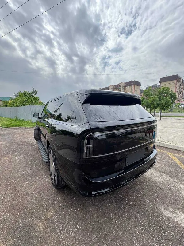 ZEEKR 9X ULTRA 70 kw Black Edition с Гарантией — фото 4