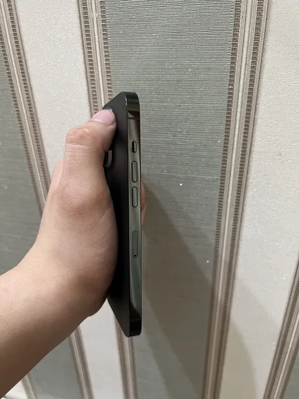 Iphone 14 pro 128 gb 3
